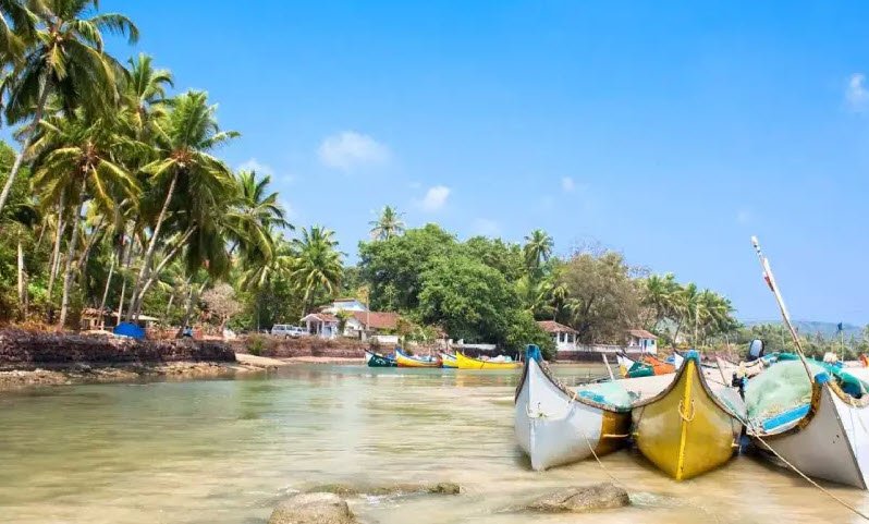 Betalbatim Beach, South Goa, India